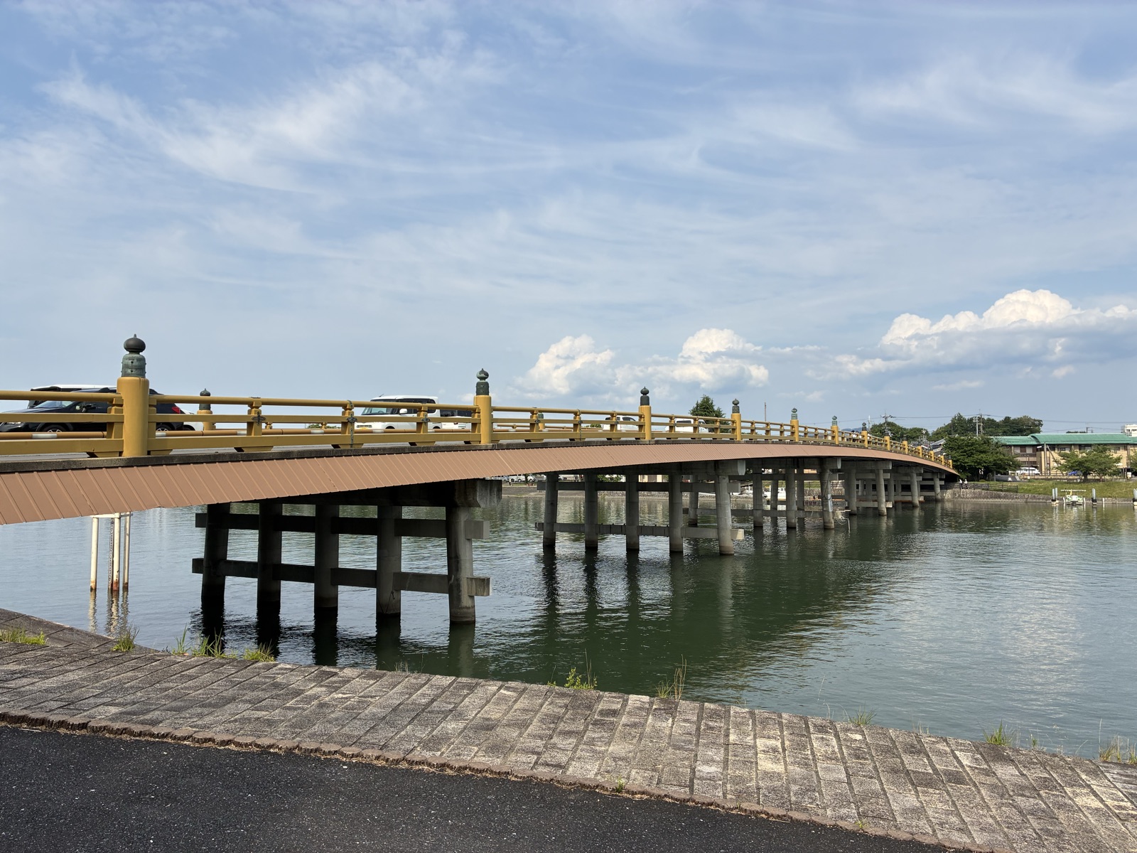 瀬田の唐橋。知らずに通りかかった橋が、日本三古橋のひとつでした