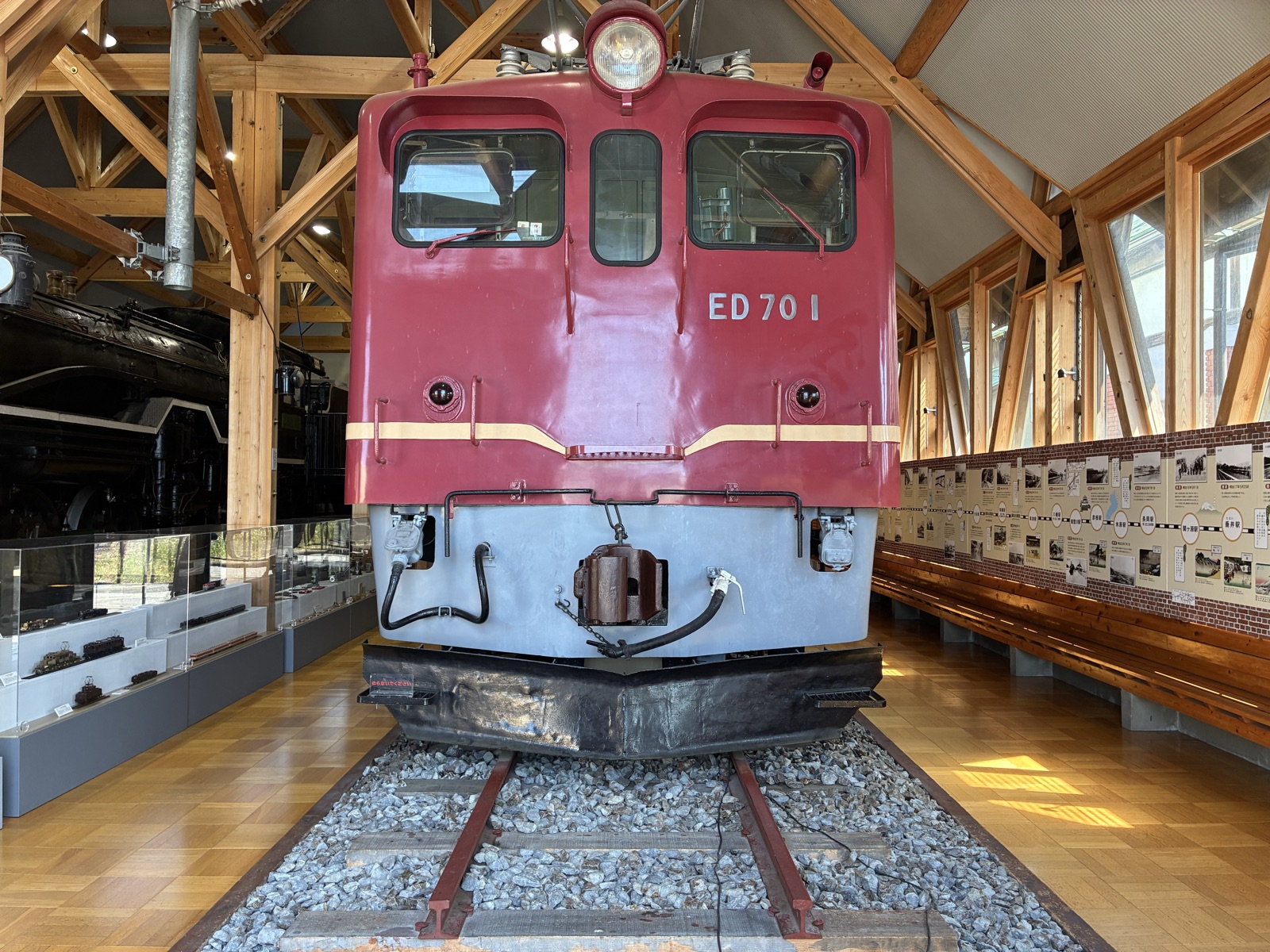 長浜鉄道スクエアの旧長浜駅舎と鉄道展示