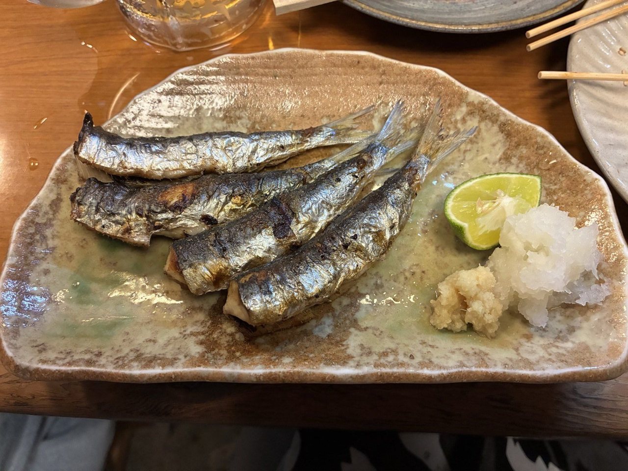 鳥羽久兵衛のイワシの塩焼きと大根おろし